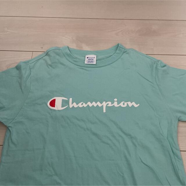 Champion(チャンピオン)の　チャンピオン　tシャツ　ロゴ レディースのトップス(Tシャツ(半袖/袖なし))の商品写真