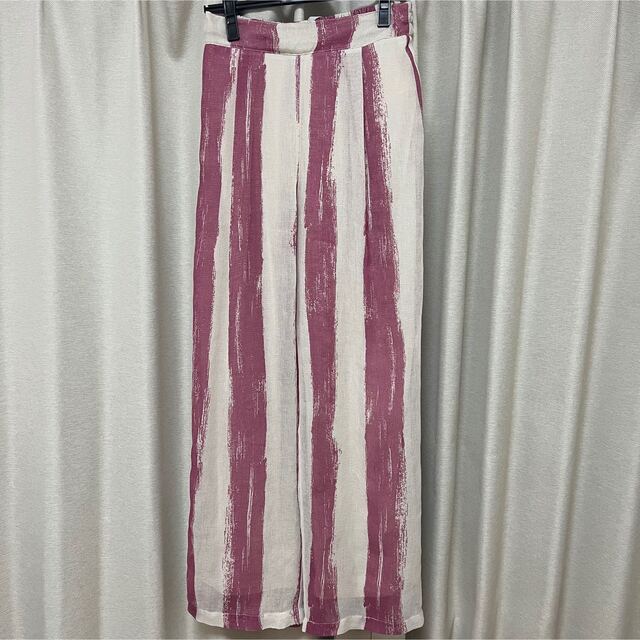 Ameri VINTAGE(アメリヴィンテージ)のAmeri VINTAGE PAINT STRIPE RELAX PANTS レディースのパンツ(カジュアルパンツ)の商品写真