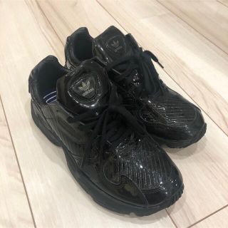 アディダス(adidas)のadidas スニーカー  ファルコン(スニーカー)