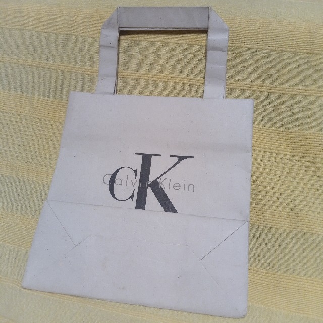 ck Calvin Klein(シーケーカルバンクライン)の♥お値下げ! カルバンクライン プレゼントセット♥ レディースのバッグ(ショップ袋)の商品写真