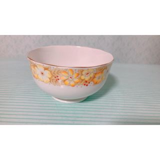 ロイヤルアルバート(ROYAL ALBERT)のロイヤルアルバート　ドロシー　ボウル　アンティーク品(食器)