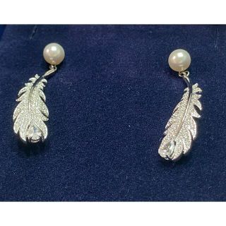 SWAROVSKI - スワロフスキー Swarovski Nice ピアス 羽 5496052