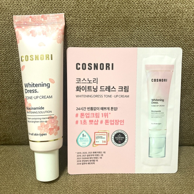 コスノリ(COSNORI) トーンアップ白ドレストーンアップクリーム 25ml コスメ/美容のベースメイク/化粧品(化粧下地)の商品写真