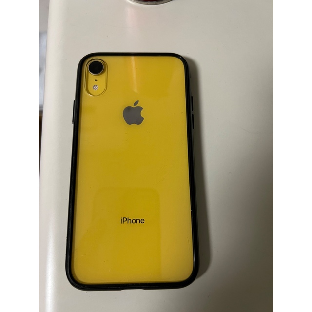 iPhone(アイフォーン)の【中古品】iPhone XR イエロー64G スマホ/家電/カメラのスマートフォン/携帯電話(スマートフォン本体)の商品写真