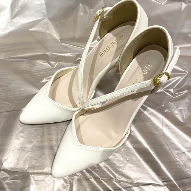 ROYAL PARTY ベーシックパンプス 白 2