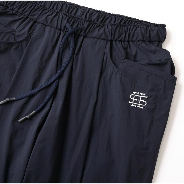 1LDK SELECT(ワンエルディーケーセレクト)のSEE SEE x eye_C TAPERED EASY WIDE PANTS メンズのパンツ(その他)の商品写真