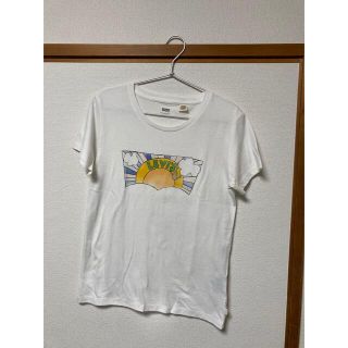 リーバイス(Levi's)のリーバイス　Tシャツ　レディース(Tシャツ(半袖/袖なし))