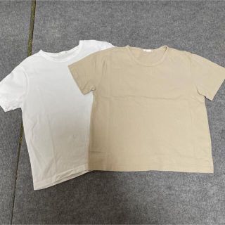 ジーユー(GU)のGU  Tシャツ　カットソー　白　ベージュ　２枚セット(Tシャツ(半袖/袖なし))