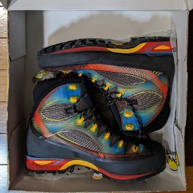 未使用品　Lasportiva　トランゴキューブ