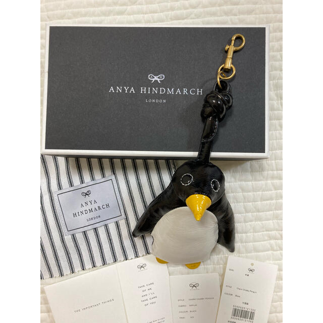 ANYA HINDMARCH(アニヤハインドマーチ)のニコニコ様　専用です。 レディースのファッション小物(キーホルダー)の商品写真