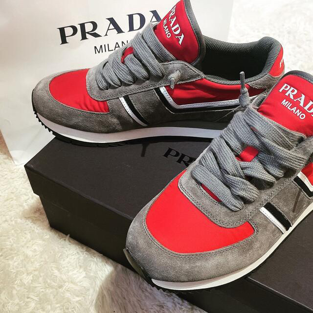 PRADA スニーカー 靴26.5 【正規品】 www.toyotec.com