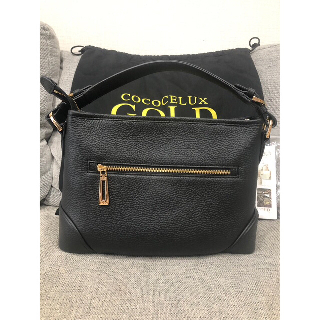 ❤️本日価格ココセリュックスゴールド　バッグ・ショルダーストラップ❤️ レディースのバッグ(ショルダーバッグ)の商品写真