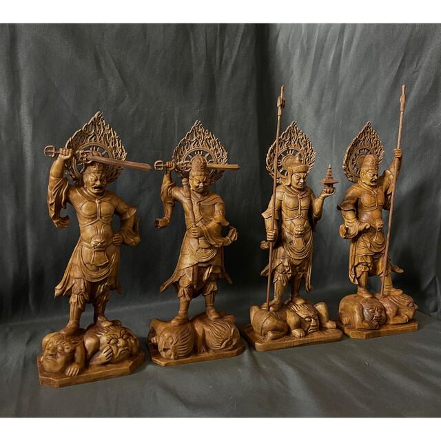 総柘植材 仏教工芸品 時代彫刻 一刀彫 極上彫 木彫仏像 四天王立像の