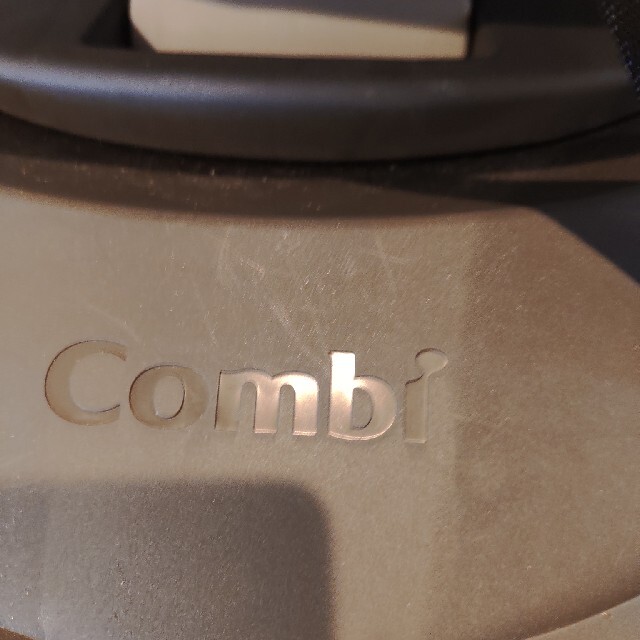 combi チャイルドシート The S Air ZA-670 ISOFIX 3