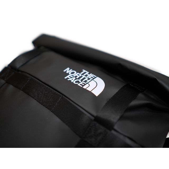 THE NORTH FACE(ザノースフェイス)のノースフェイス★ ブラック コミューターロール バックパック リュック カバン メンズのバッグ(バッグパック/リュック)の商品写真