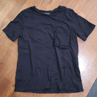 ザラ(ZARA)のZARA　ポケットフリルTシャツ(Tシャツ(半袖/袖なし))