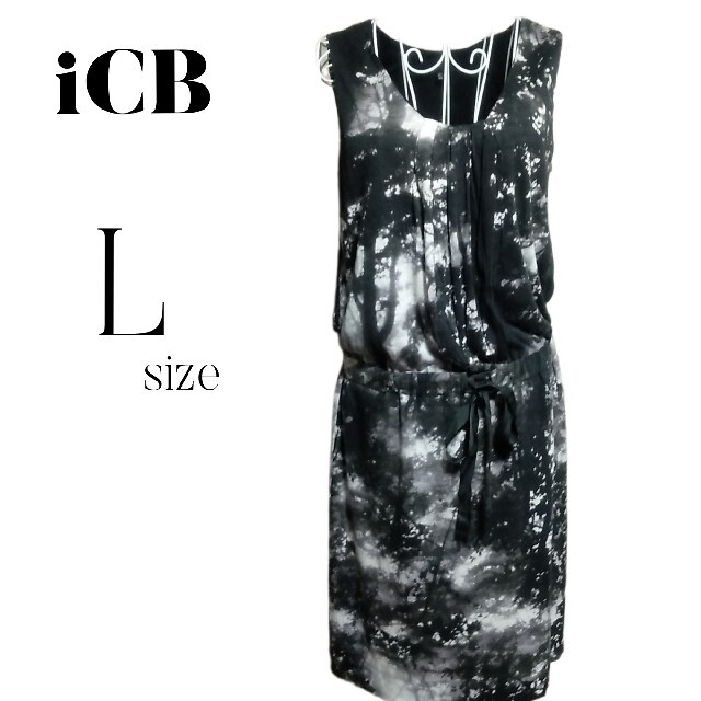 ICB(アイシービー)のiCB　総柄 ワンピース　ノースリーブ　レーヨン　11/Lサイズ　ブラック系 レディースのワンピース(ひざ丈ワンピース)の商品写真