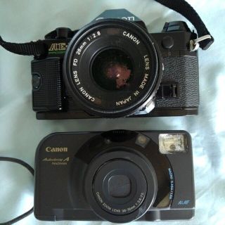 キヤノン(Canon)のキャノン　フィルムカメラ　2機(フィルムカメラ)