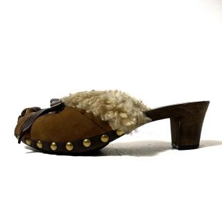 MIU MIU(ミュール)のフリマアイテム一覧 MIU MIU(ミュール)のフリマアイテム一覧