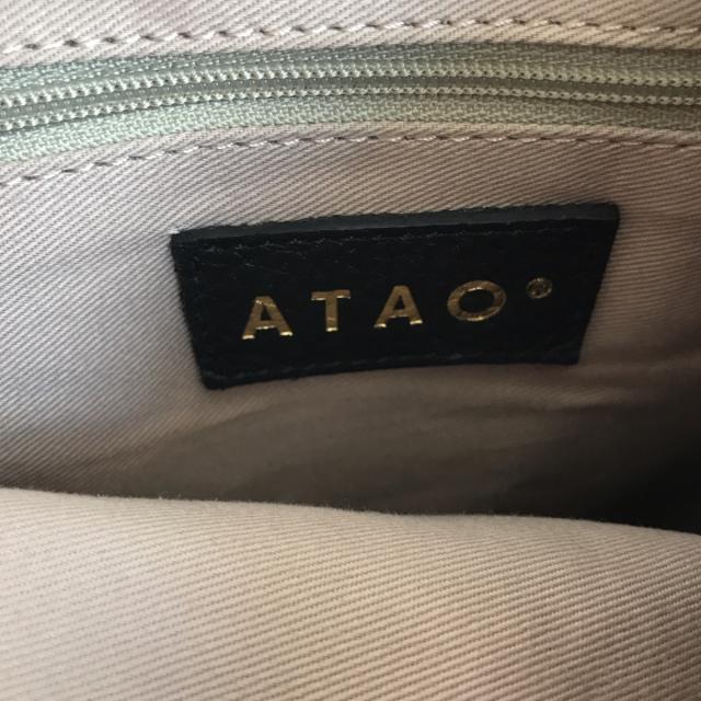 ATAO(アタオ)のアタオ リュックサック - ネイビー×黒 レディースのバッグ(リュック/バックパック)の商品写真
