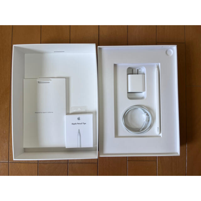 Apple(アップル)のiPad Air(第4世代) Wi-Fiモデル スマホ/家電/カメラのPC/タブレット(タブレット)の商品写真