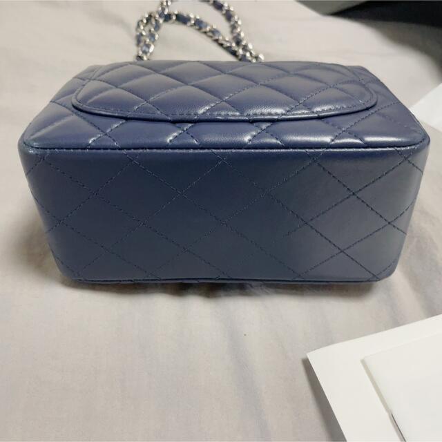 CHANEL(シャネル)のシャネル　ミニマトラッセ レディースのバッグ(ショルダーバッグ)の商品写真