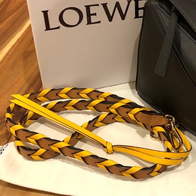 美品】LOEWE ロエベ ブレイデッド ストラップ-