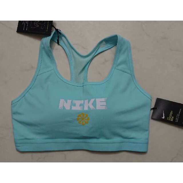 NIKE(ナイキ)の新品 NIKE ブラトップ スポーツブラ スポブラ ナイキ レディースのトップス(タンクトップ)の商品写真