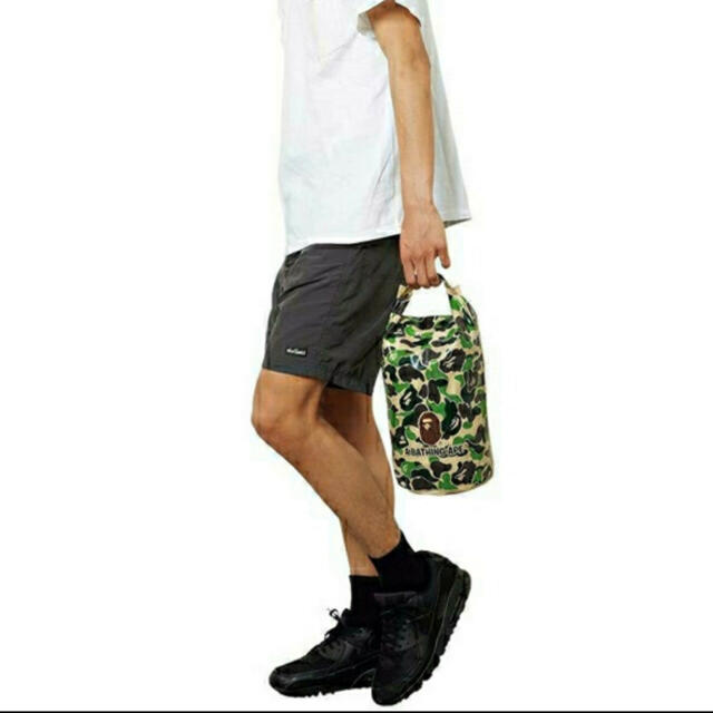 A BATHING APE - A BATHING APE エイプ カモ柄ドライバッグ プール ...