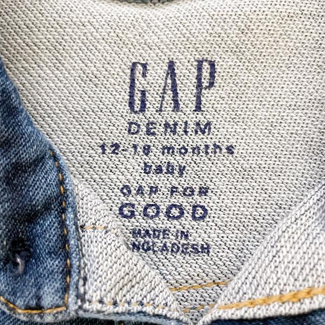 babyGAP(ベビーギャップ)のbabyGap デニムシャツ　長袖 キッズ/ベビー/マタニティのベビー服(~85cm)(シャツ/カットソー)の商品写真