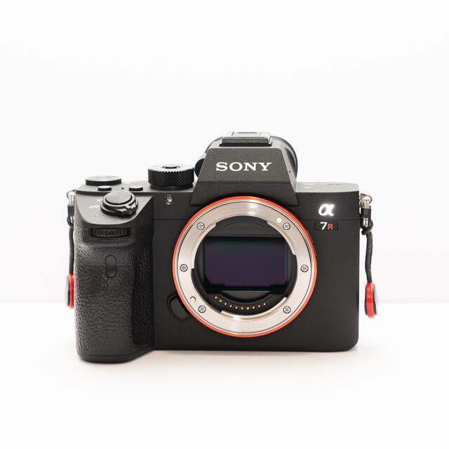 SONY(ソニー)のSony α7R III(ILCE-7RM3a) ボディ スマホ/家電/カメラのカメラ(ミラーレス一眼)の商品写真