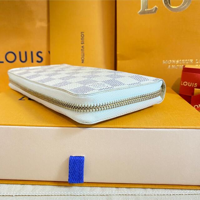 LOUIS VUITTON(ルイヴィトン)の✧︎極美品✧︎ ルイヴィトン ダミエ アズール ジッピーウォレット 長財布 レディースのファッション小物(財布)の商品写真