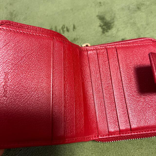 Saint Laurent(サンローラン)の最終値下げ サンローラン  レッド 二つ折り 財布 赤色  レディースのファッション小物(財布)の商品写真