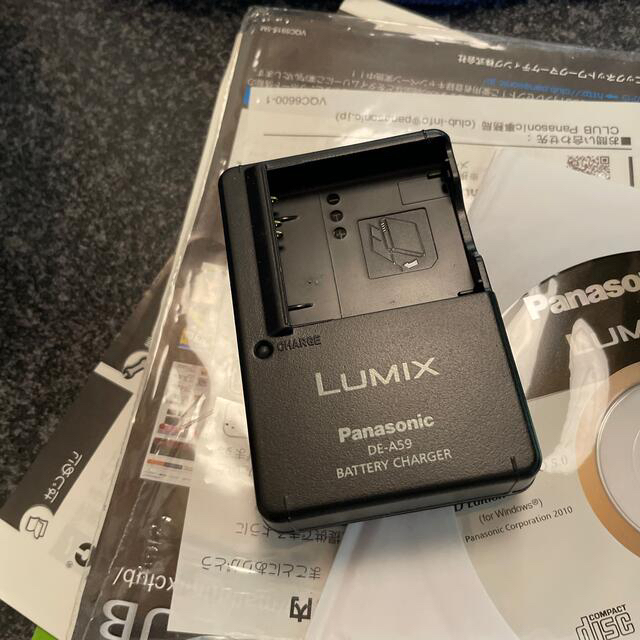 LUMIXFx70 シャンパンゴールド　2022年動作確認済みです。