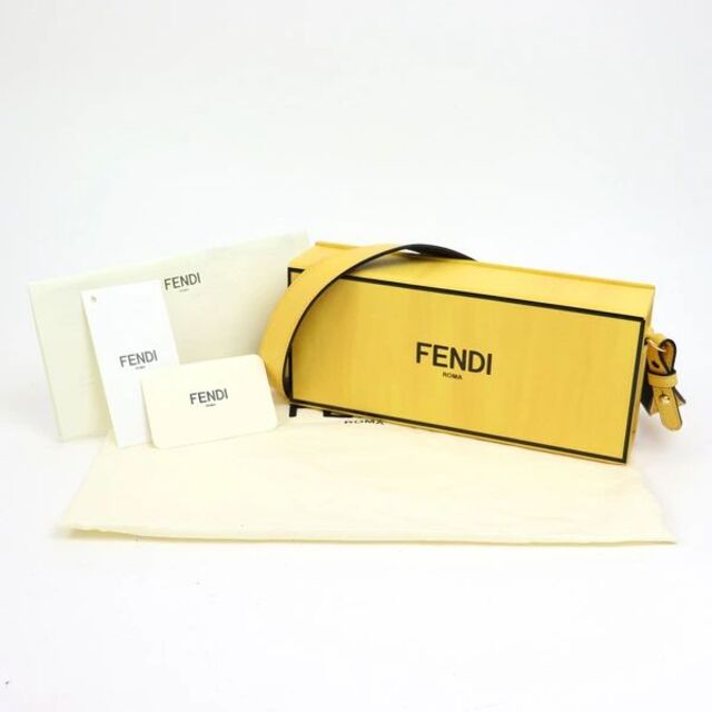 FENDI(フェンディ)のフェンディ【FENDI】ボックスショルダー レディースのバッグ(ショルダーバッグ)の商品写真