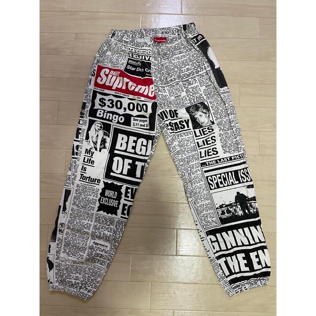 Supreme Newsprint Skate Pants サイズSメンズ