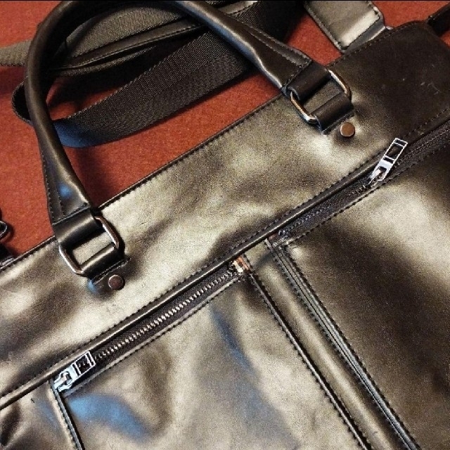 ZARA(ザラ)の2way ショルダーバッグ 　Stylish　bag 薄型 メンズのバッグ(ショルダーバッグ)の商品写真