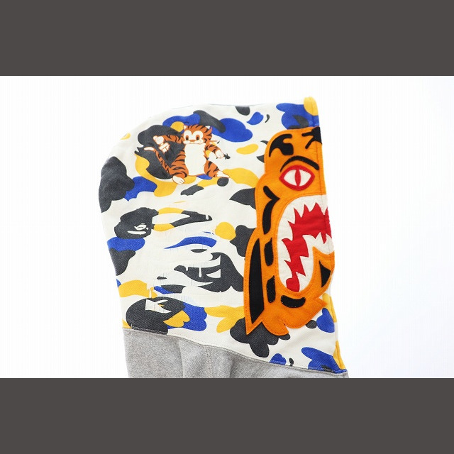 A BATHING APE(アベイシングエイプ)のアベイシングエイプ A BATHING APE タイガー フルジップ パーカー メンズのトップス(パーカー)の商品写真