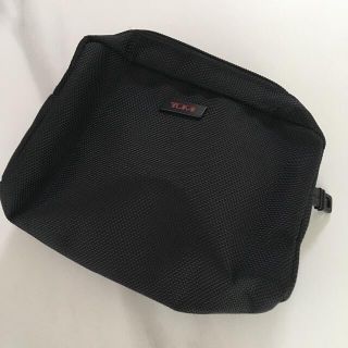 トゥミ(TUMI)のtumi ポーチ ブラックデルタ航空 トゥミ DELTA ビジネスクラス 配布品(ノベルティグッズ)