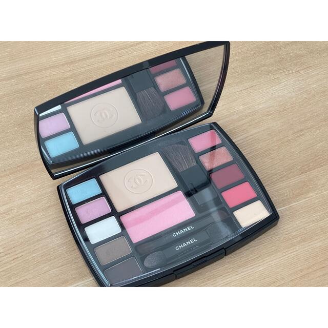 CHANEL メイクアップパレット　空封筒付き