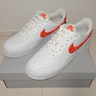 ナイキ(NIKE)のナイキ ウィメンズ エアフォース 1 ロー '07 ESS オレンジ ペイズリー(スニーカー)