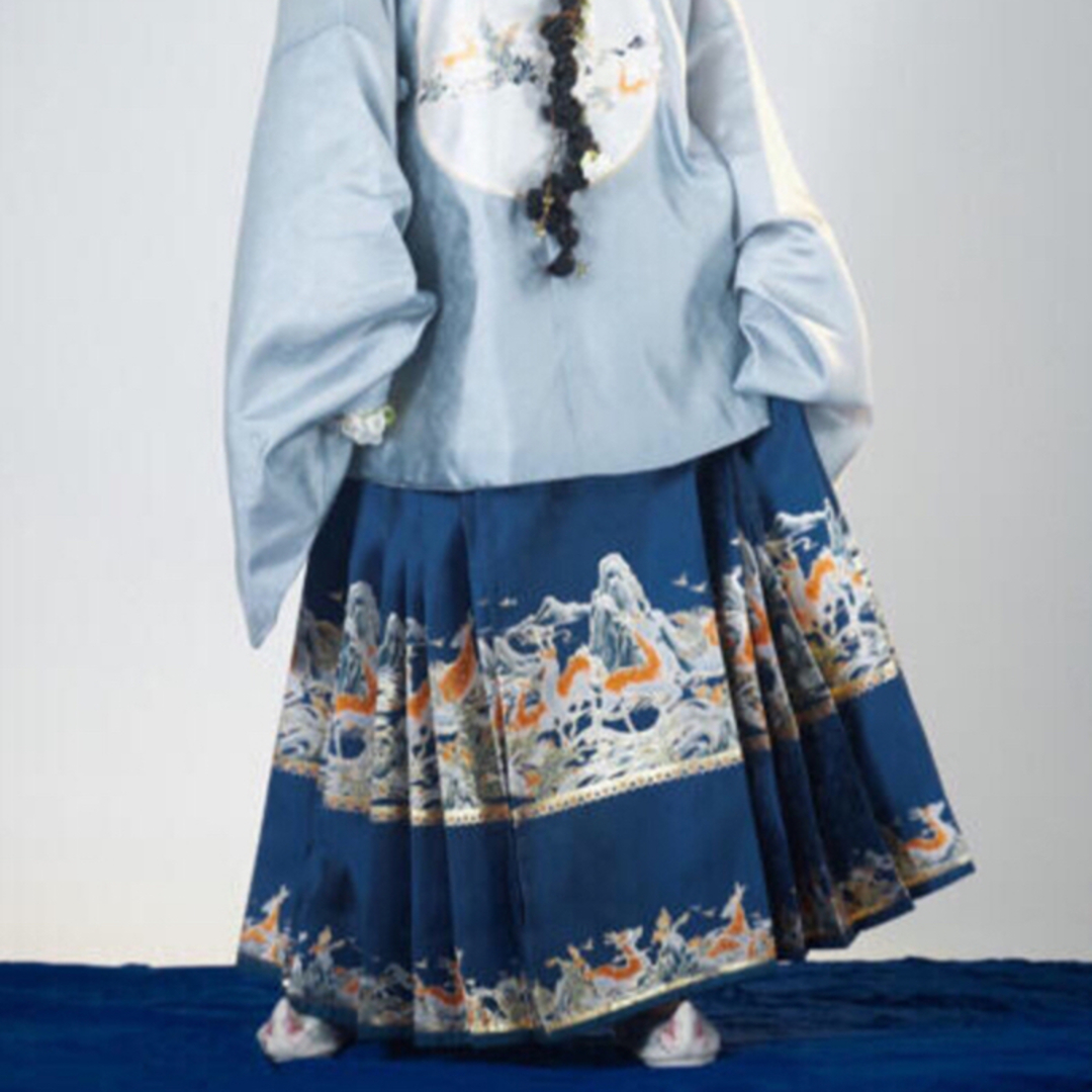 鹿行き 青金色ロングスカート 馬面裙 明製漢服 錦織 西陣織 着物和服