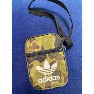 adidas アディダス ショルダーバッグ(ショルダーバッグ)