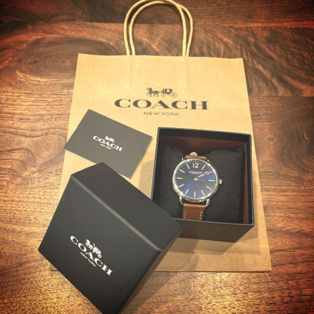 COACH(コーチ)の◆COACH◆デランシー　スリム　レザーストラップ　ウォッチ　W1398 メンズの時計(腕時計(アナログ))の商品写真