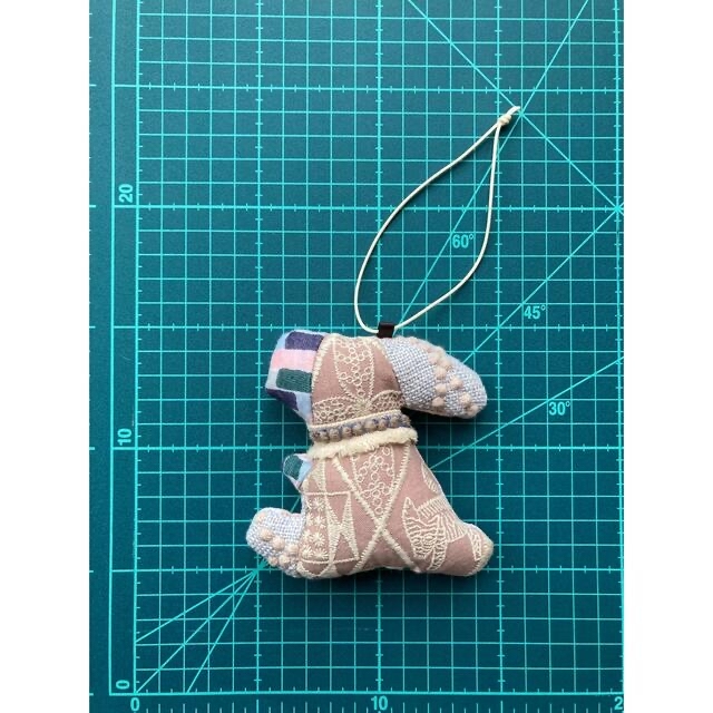 上質で快適 ミナペルホネン Fujisans うさぎ チャーム ハンドメイド
