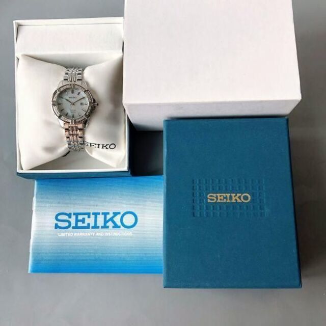 SEIKO(セイコー)のダイヤ24石★セイコー パール文字盤 SEIKO ソーラー レディース腕時計 レディースのファッション小物(腕時計)の商品写真