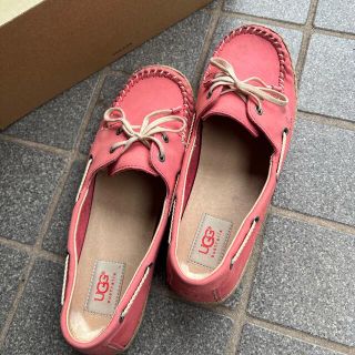 アグ(UGG)のUGG  (ローファー/革靴)