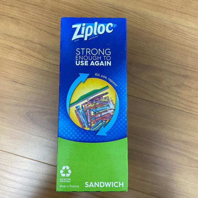 コストコ(コストコ)のコストコ　ジップロック　ziploc 145枚入り！　新品未使用‼️ インテリア/住まい/日用品のキッチン/食器(収納/キッチン雑貨)の商品写真