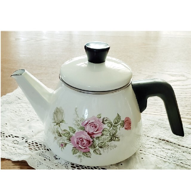昭和 レトロ 薔薇柄 ローズ ホーローケトル やかん ティーポット 昭和 レトロ 薔薇柄 ローズ ホーローケトル やかん ティーポット