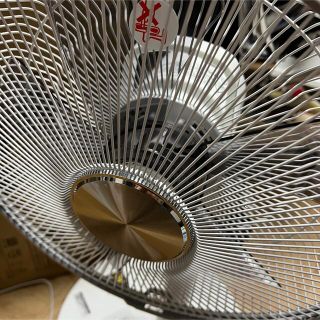 DCモーター リビング扇風機 メタリックシルバー YLR-HED303-MS